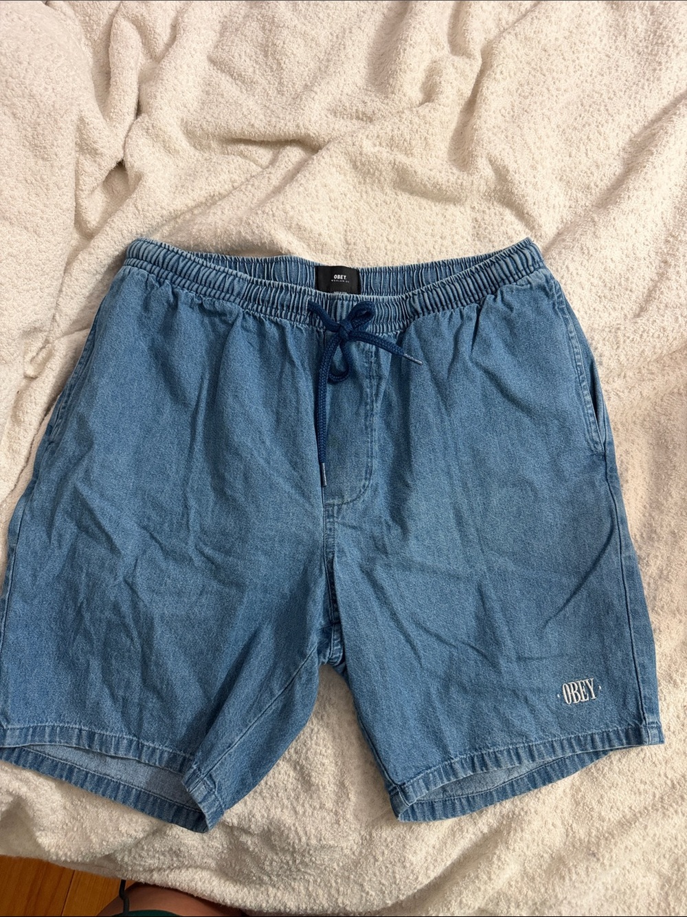 Obey chambray denim lightweight elastic waist drawstring shorts medium